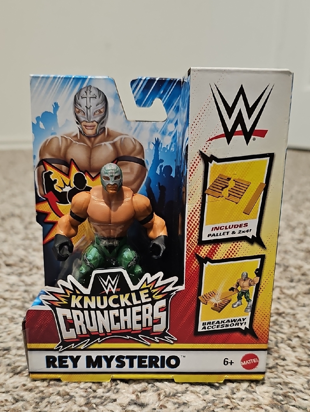 WWE Rey Mysterio Knuckle Crunchers Figure